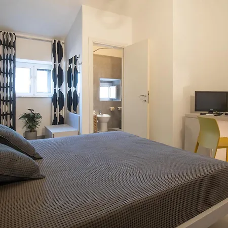 Suite Inn Catania-3