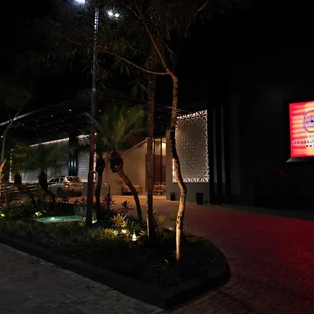 Hotel Girassol Plaza-3