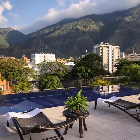 Cayena-Caracas-3