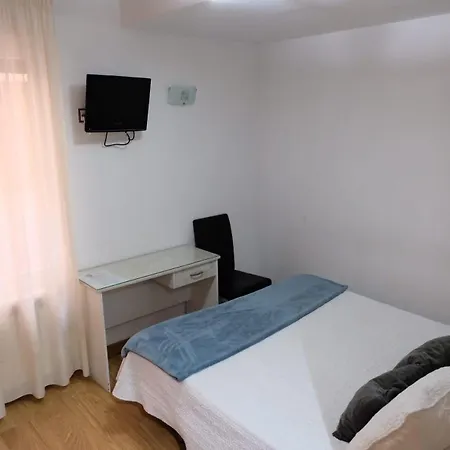 Hostal Don Rodrigo-2