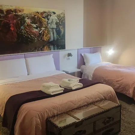 Megaride Guest House-3