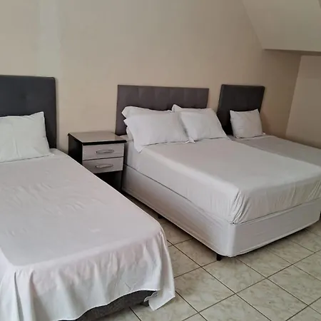Casa Sta Amélia 3 quartos, 3 banheiros c/ garagem-3