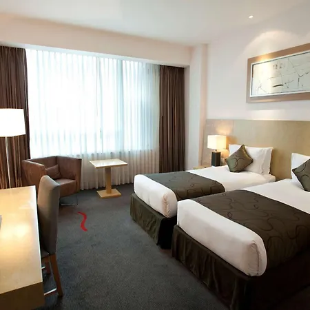 Park Plaza Cardiff-2