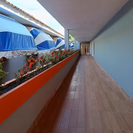 Pousada Casablanca Águas de São Pedro - Próximo ao Thermas Water Park-3