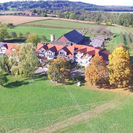 Landhotel Schellenberg-3