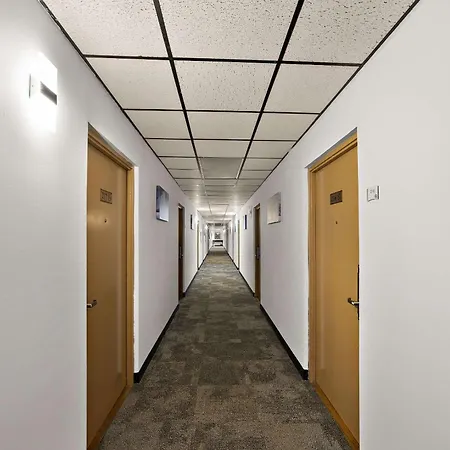 Quality Inn & Suites Caribou-3