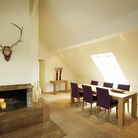 Hotel Am Helmwartsturm-3