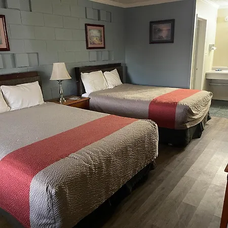 Safari Motel-2