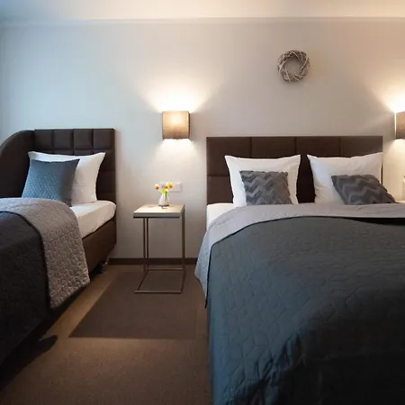 Landhotel Potsdam-3