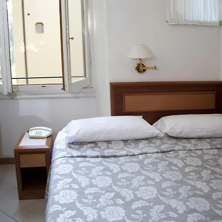 Hotel Bonifacio-3