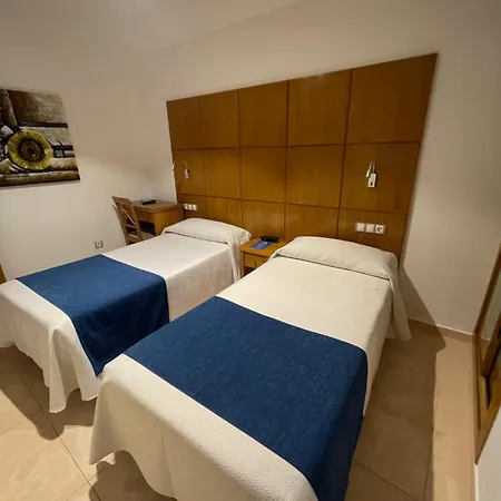 Hotel Tio Pepe-2