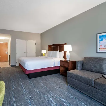 Hampton Inn Deerfield Beach-2