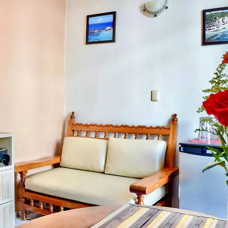 Hotel Bucaneros Isla Mujeres-3