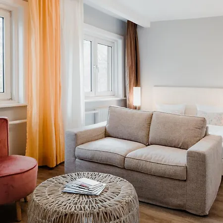 Hotel 'Das Strandhaus'-2
