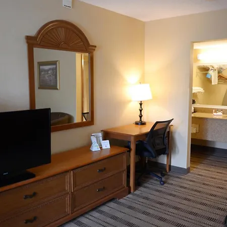 Rodeway Inn Lynchburg Near University-3