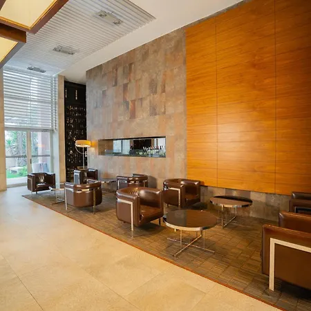 Hilton Garden Inn Santiago Airport-3