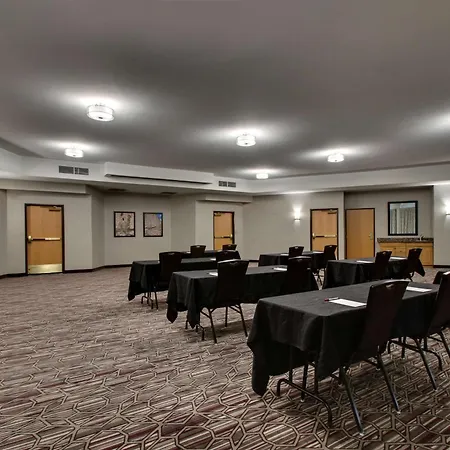 Drury Inn & Suites Albuquerque North-2