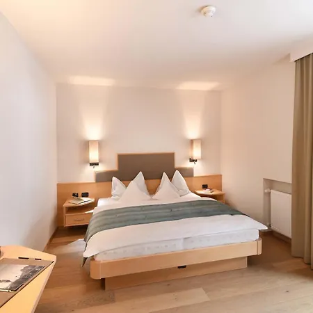 Hotel Das Stachelburg-3