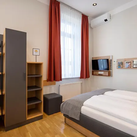 JUFA Hotel Bregenz-3