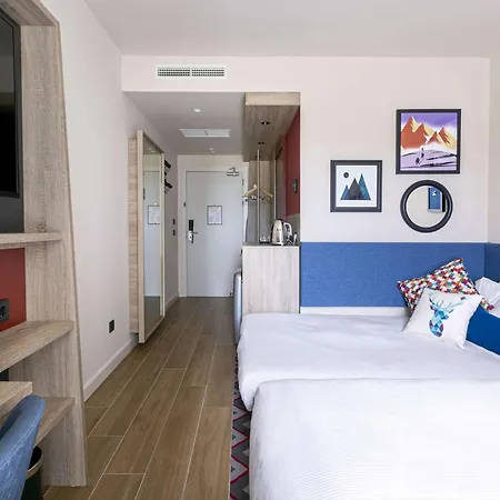 Hampton By Hilton Alcobendas Madrid-2
