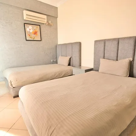 Appart Hôtel Founty Beach-3
