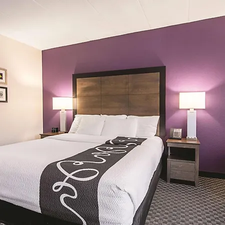 La Quinta Inn & Suites By Wyndham Portland Dt Maine Med-3