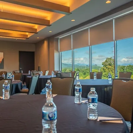 Doubletree By Hilton Asheville Downtown-2