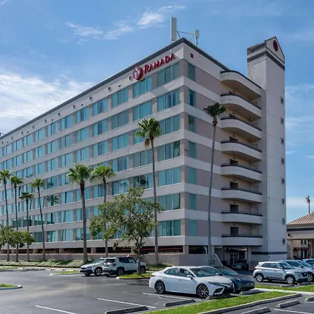 Ramada By Wyndham Kissimmee Gateway-3