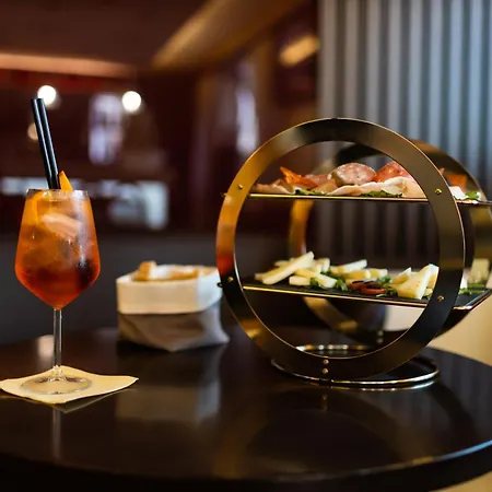 Papillo Hotels&Resorts Roma-3