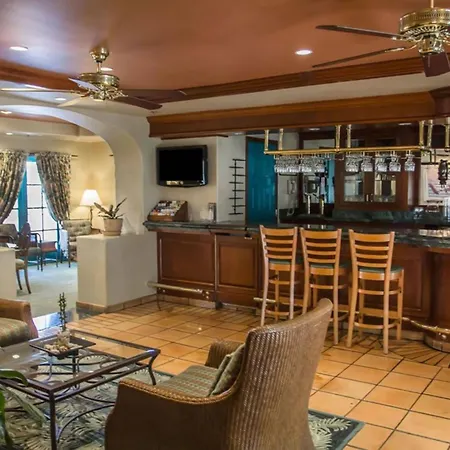 Quality Suites Downtown San Luis Obispo-3