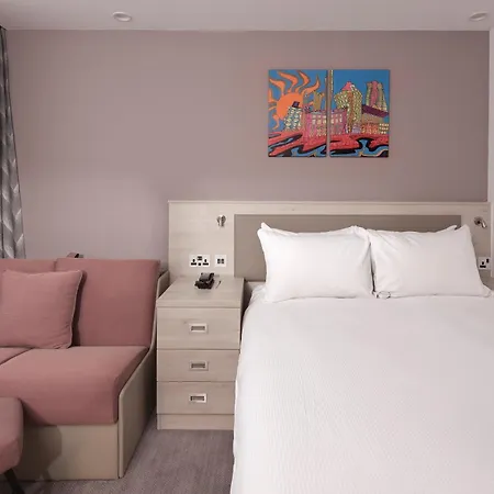 Hampton By Hilton Leeds City Centre-2