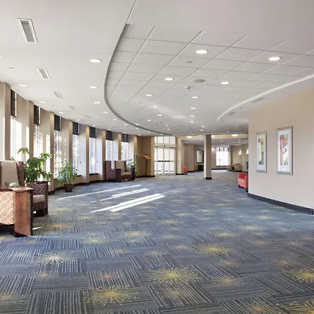 Hilton Garden Inn Fargo-3