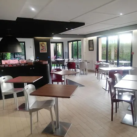 Kyriad Direct Soissons-2