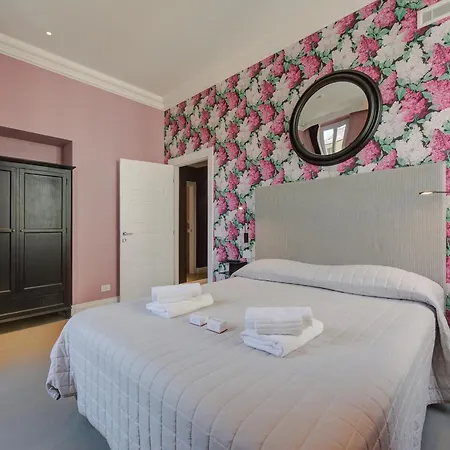 Seven Suites Apartments - Via Matteotti 178-3