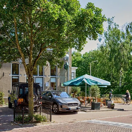 Station Amstelveen-2