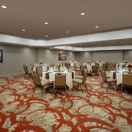Embassy Suites Nashville - At Vanderbilt-2