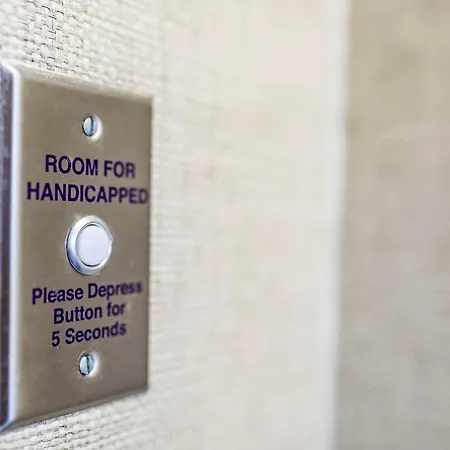 Hampton Inn Virginia Beach Oceanfront North-3