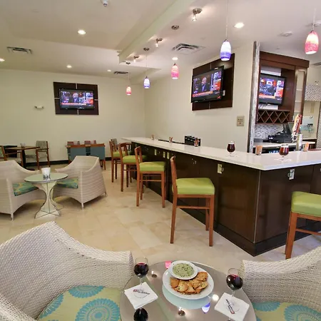 Hilton Garden Inn Covington/Mandeville-3