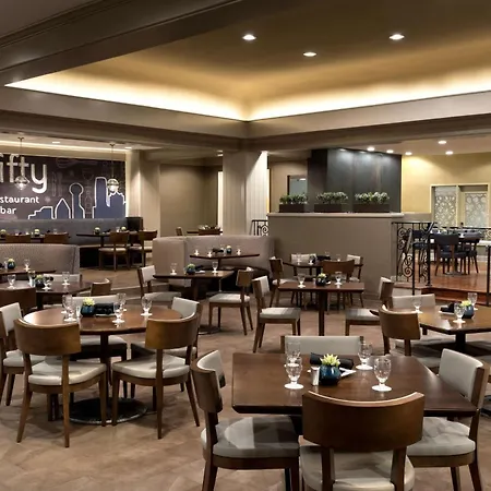Doubletree By Hilton Hotel Dallas Campbell Centre-3