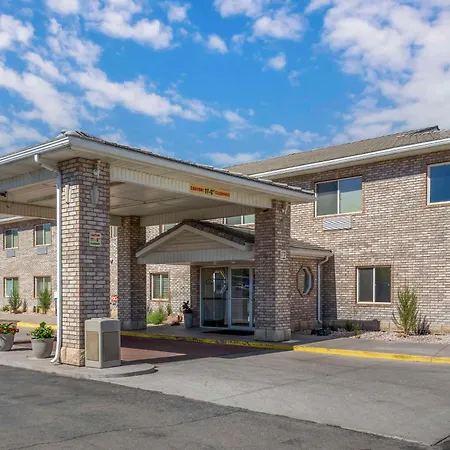 Quality Inn & Suites Fillmore I-15-2