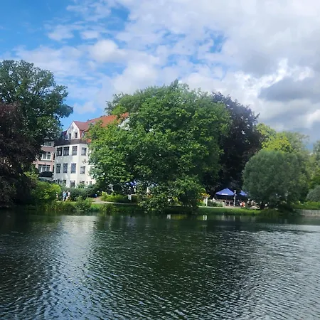 Hotel Haus Am See-3