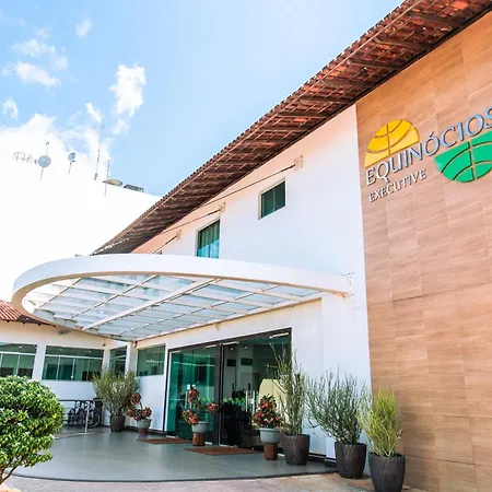 Hotel Equinocios Executive-2