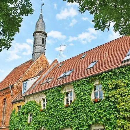 Up Hus Hotel Neuruppin-2