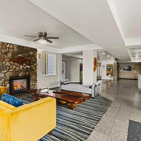 The Ashley Inn & Suites-3