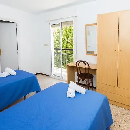 Hostal El Mercat-2