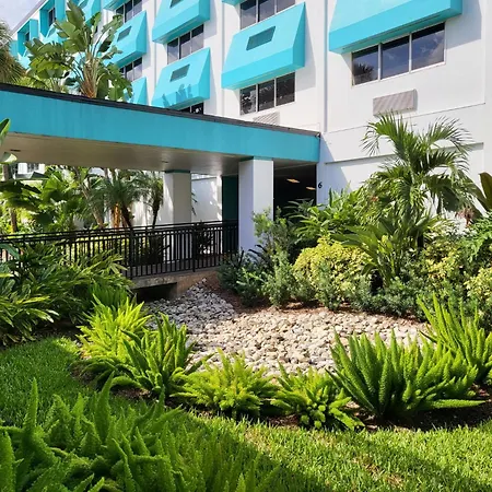 Coco Key Hotel & Water Park Resort-3