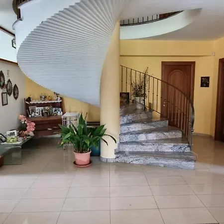 Villa Naclerio-2