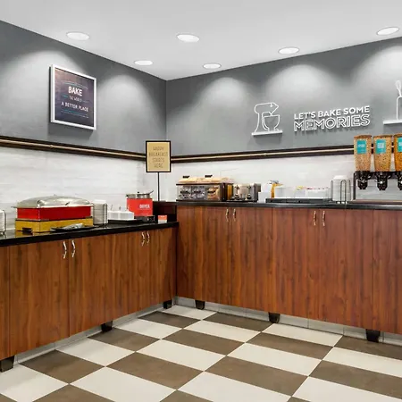 Hampton Inn Denver-West/Golden-3