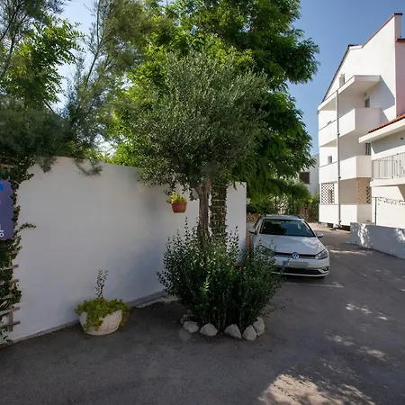 Boutique Hotel Intermezzo - Pag centre-3