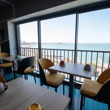 La Petite Rade Hôtel-3